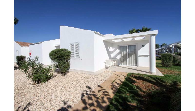 Sagitario Menorca Mar Adults Only Aparthotel Cala'N Bosch  Exteriör bild