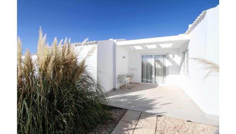 Sagitario Menorca Mar Adults Only Aparthotel Cala'N Bosch  Exteriör bild